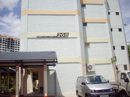 Blk 208 Jurong East Street 21 (Jurong East), HDB 3 Rooms #168872